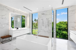 2401 Solar Plaza Drive, Fort Lauderdale, FL 33301