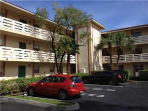 Photo for 3280 NW 103rd Terrace, 204A, Coral Springs, FL 33065 - listing #FX-10298719 3280 NW 103rd Terrace, 204A, Coral Springs, FL 33065