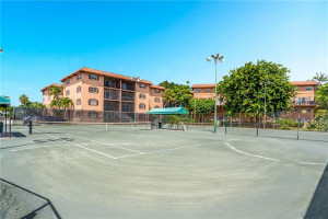 620 Tennis Club Drive, 302, Fort Lauderdale, FL 33311
