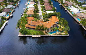 2900 NE 37th Street, Fort Lauderdale, FL 33308