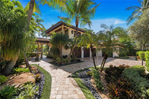 2900 NE 37th Street, Fort Lauderdale, FL 33308