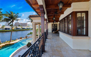 2900 NE 37th Street, Fort Lauderdale, FL 33308