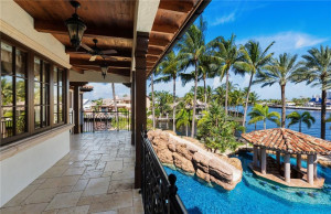 2900 NE 37th Street, Fort Lauderdale, FL 33308