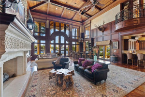 2900 NE 37th Street, Fort Lauderdale, FL 33308