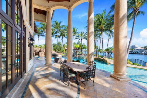 2900 NE 37th Street, Fort Lauderdale, FL 33308