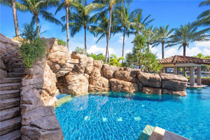 2900 NE 37th Street, Fort Lauderdale, FL 33308