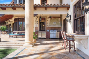 2900 NE 37th Street, Fort Lauderdale, FL 33308