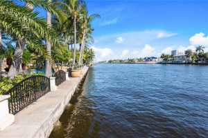 2900 NE 37th Street, Fort Lauderdale, FL 33308