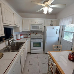 4805 NW 35th Street, L-615, Lauderdale Lakes, FL 33319