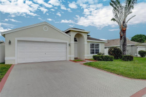 Photo for 1739 Sawgrass Circle, Greenacres, FL 33413 - Listing #FX-10298108 1739 Sawgrass Circle, Greenacres, FL 33413