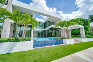 31 Fiesta Way, Fort Lauderdale, FL 33301