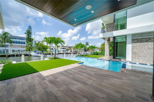 31 Fiesta Way, Fort Lauderdale, FL 33301