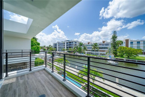 31 Fiesta Way, Fort Lauderdale, FL 33301