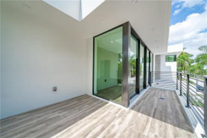 31 Fiesta Way, Fort Lauderdale, FL 33301