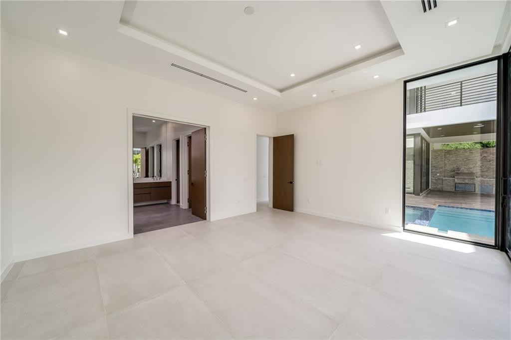 Large first floor VIP guest suite.