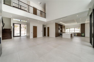 31 Fiesta Way, Fort Lauderdale, FL 33301