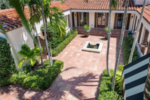 629 Idlewyld Drive, Fort Lauderdale, FL 33301