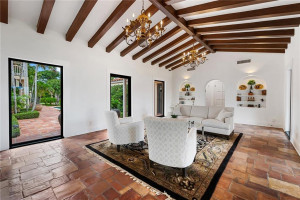 629 Idlewyld Drive, Fort Lauderdale, FL 33301