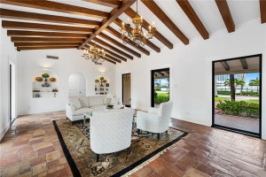 629 Idlewyld Drive, Fort Lauderdale, FL 33301