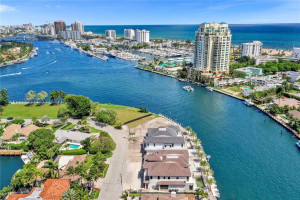 72 Isla Bahia Drive, Fort Lauderdale, FL 33316