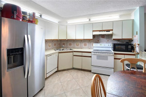 Photo for 4913 Riverside Drive, 204, Coral Springs, FL 33067 - Listing #FX-10303148 4913 Riverside Drive, 204, Coral Springs, FL 33067