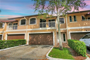 Photo for 4913 Riverside Drive, 204, Coral Springs, FL 33067 - Listing #FX-10303148 4913 Riverside Drive, 204, Coral Springs, FL 33067