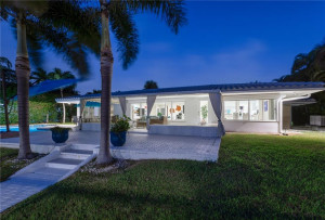 Photo for 2950 NE 22nd Court, Pompano Beach, FL 33062 - Listing #FX-10303566 2950 NE 22nd Court, Pompano Beach, FL 33062