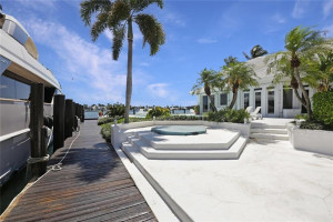 1719 SE 12th Court, Fort Lauderdale, FL 33316