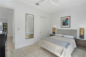 1515 NE 17th Avenue, Fort Lauderdale, FL 33304