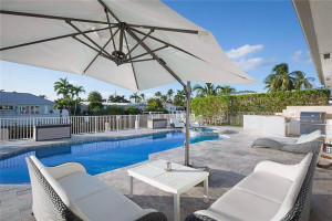 4131 NE 24th Avenue, Lighthouse Point, FL 33064
