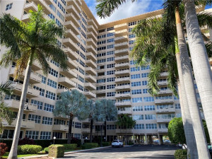 3333 NE 34th Street, 812, Fort Lauderdale, FL 33308