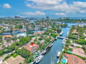 2530 Laguna Drive, Fort Lauderdale, FL 33316