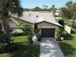 22 Ridge Pointe Drive, F, Boynton Beach, FL 33435