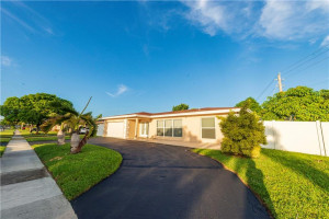 8200 NW 74th Avenue, Tamarac, FL 33321
