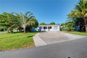 Photo for 2603 NE 4th Court, Boynton Beach, FL 33435 - Listing #FX-10309460 2603 NE 4th Court, Boynton Beach, FL 33435