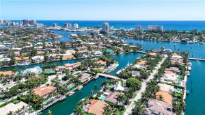 2541 Laguna Terrace, Fort Lauderdale, FL 33316