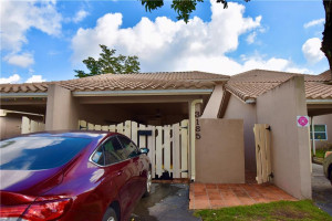 Photo for 3185 Coral Springs Drive, 127, Coral Springs, FL 33065 - Listing #FX-10310779 3185 Coral Springs Drive, 127, Coral Springs, FL 33065