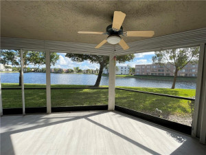 7208 Fairfax Drive, 105, Tamarac, FL 33321