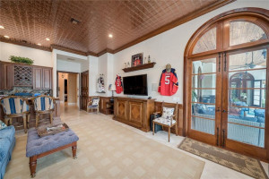 2530 Laguna Drive, Fort Lauderdale, FL 33316