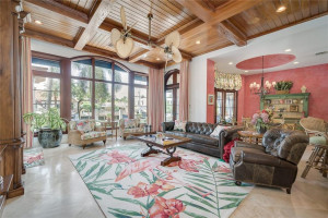 2530 Laguna Drive, Fort Lauderdale, FL 33316