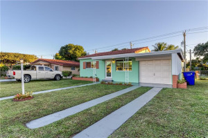 6220 Dewey Street, Hollywood, FL 33023