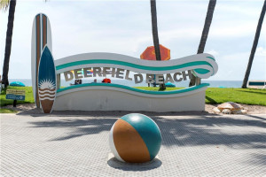 Photo for 135 SE 19th Avenue, Deerfield Beach, FL 33441 - Listing #FX-10277939 135 SE 19th Avenue, Deerfield Beach, FL 33441
