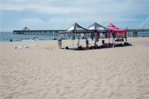 Photo for 135 SE 19th Avenue, Deerfield Beach, FL 33441 - Listing #FX-10277939 135 SE 19th Avenue, Deerfield Beach, FL 33441