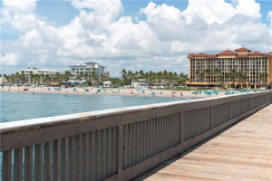 Photo for 135 SE 19th Avenue, Deerfield Beach, FL 33441 - Listing #FX-10277939 135 SE 19th Avenue, Deerfield Beach, FL 33441