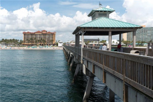 Photo for 135 SE 19th Avenue, Deerfield Beach, FL 33441 - Listing #FX-10277939 135 SE 19th Avenue, Deerfield Beach, FL 33441