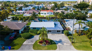 Photo for 135 SE 19th Avenue, Deerfield Beach, FL 33441 - Listing #FX-10277939 CIRCLE DRIVEWAY... NEW TIN ROOF... ON THE WATER!