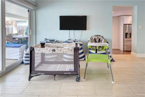 Photo for 135 SE 19th Avenue, Deerfield Beach, FL 33441 - Listing #FX-10277939 135 SE 19th Avenue, Deerfield Beach, FL 33441