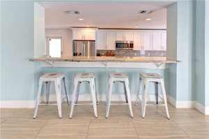 Photo for 135 SE 19th Avenue, Deerfield Beach, FL 33441 - Listing #FX-10277939 135 SE 19th Avenue, Deerfield Beach, FL 33441