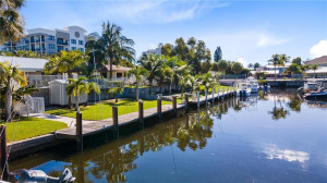 Photo for 135 SE 19th Avenue, Deerfield Beach, FL 33441 - Listing #FX-10277939 135 SE 19th Avenue, Deerfield Beach, FL 33441