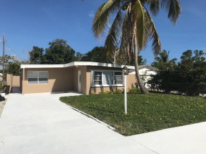 1141 Highview Road, Lantana, FL 33462